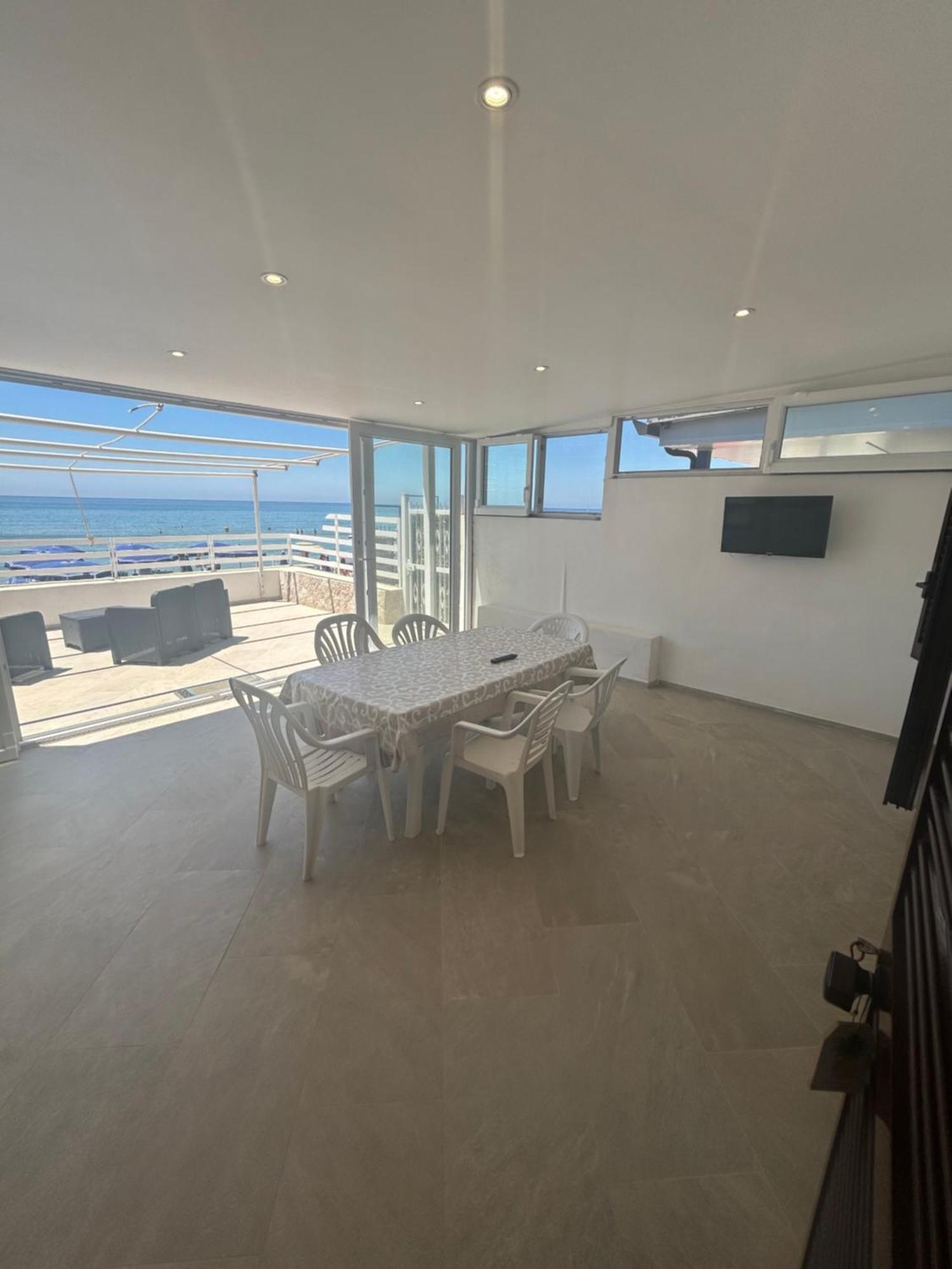 Palomera Luxury Apartment Sul Mare กาเอตา ภายนอก รูปภาพ